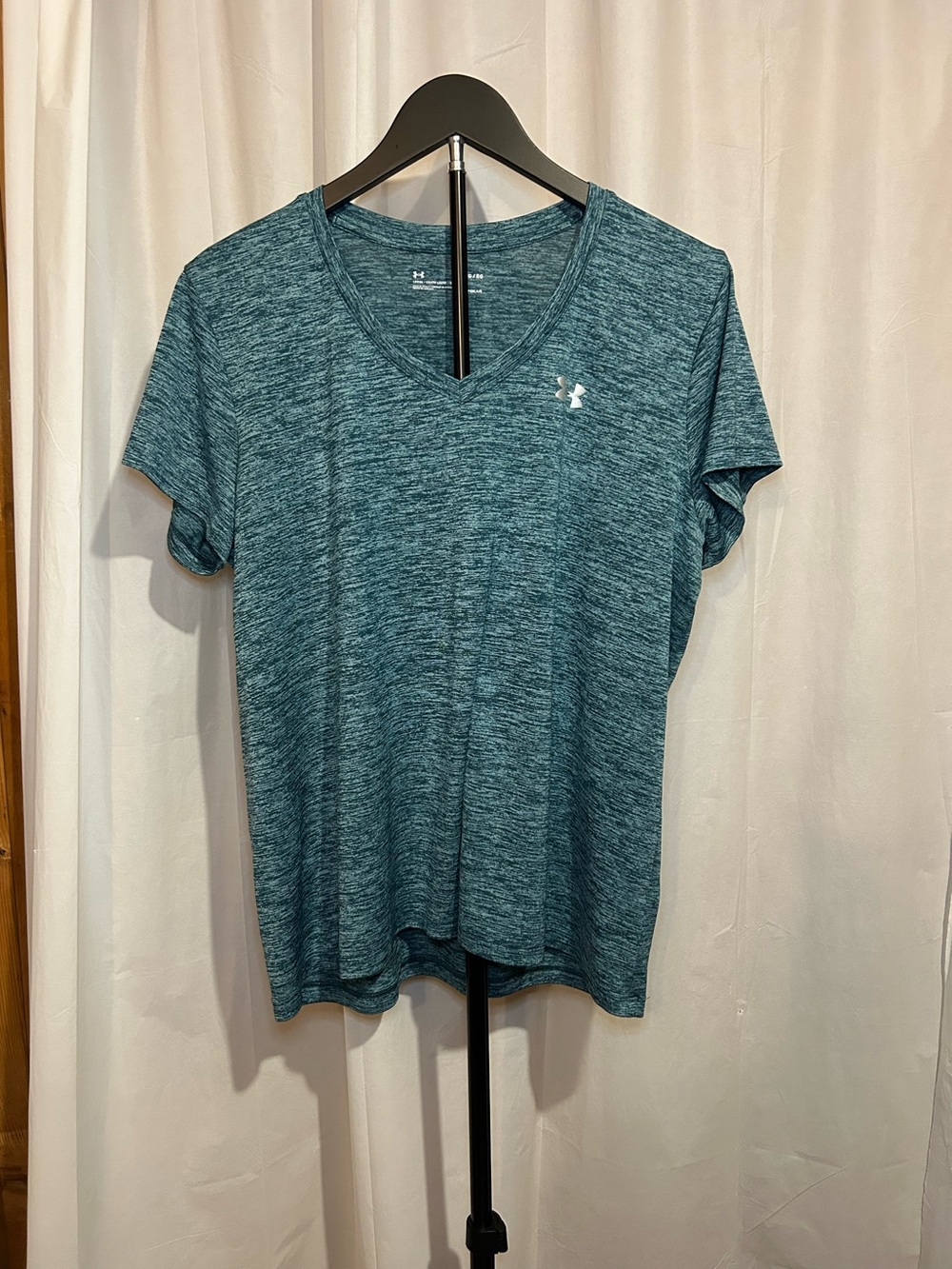 Under Armour Women's Teal Heather V-Neck Short Sleeve Tee